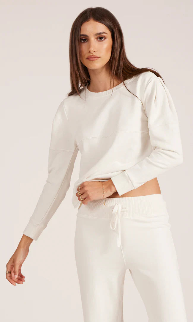 Naomi Pullover