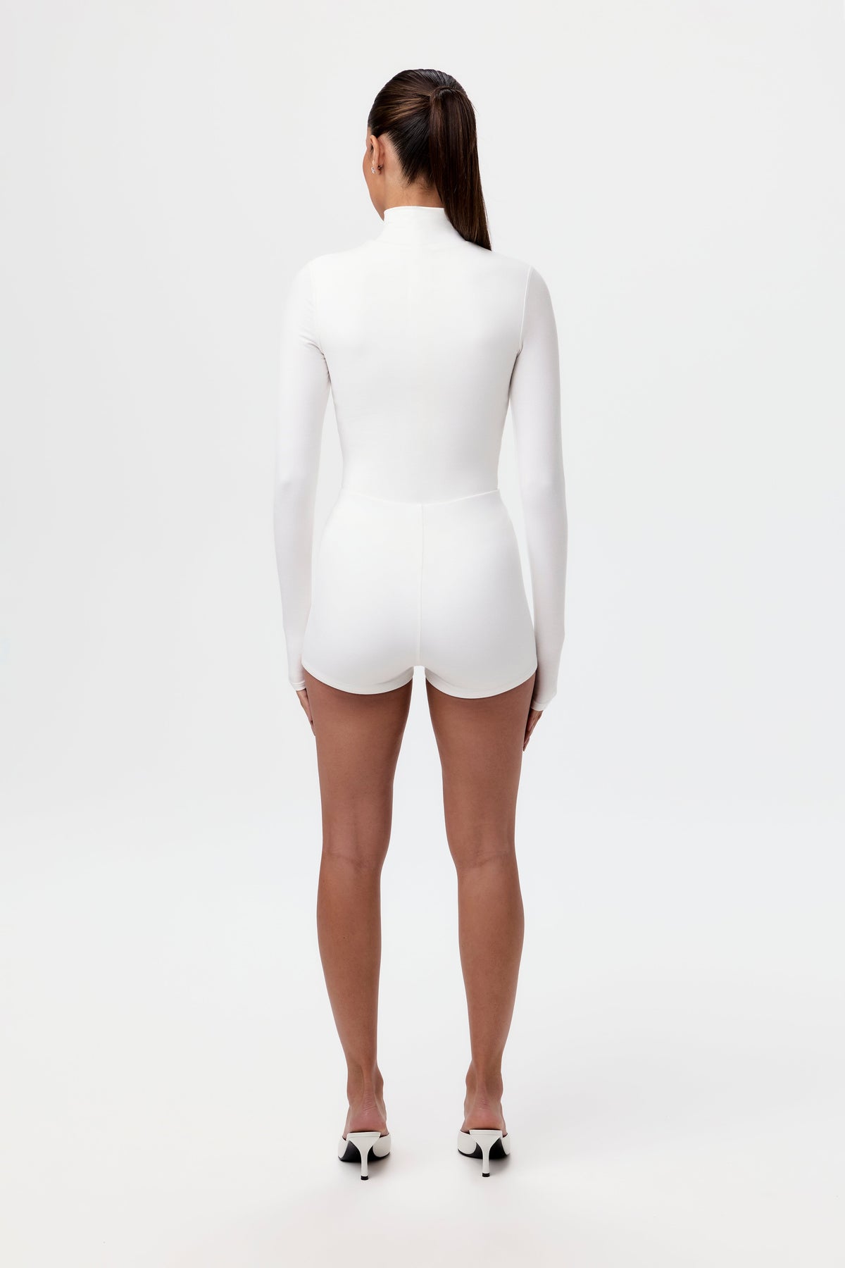 Smooth Turtleneck Sculpt Top