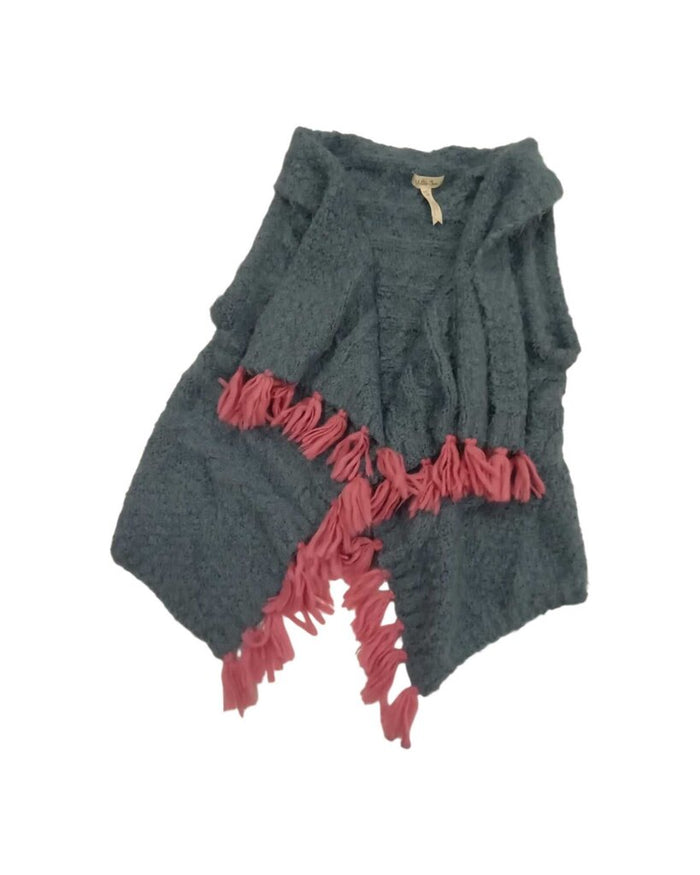 shawl: knit w/tassles
