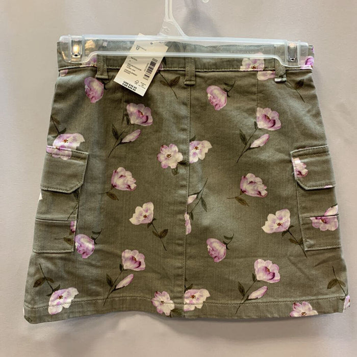 Skirt: NWT floral pattern
