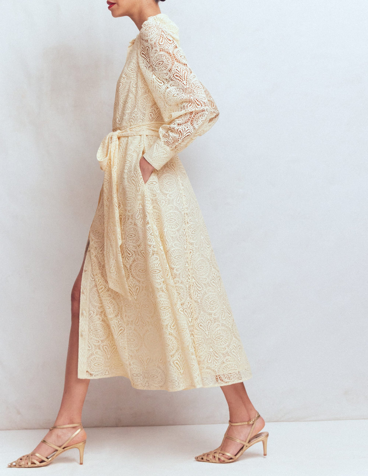 Blouson Sleeve Lace Dress-Ivory Lace