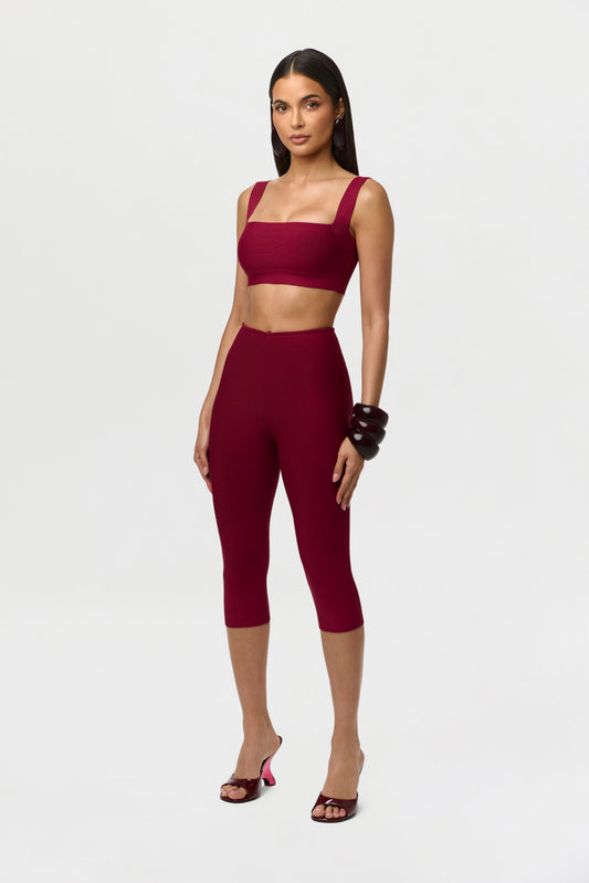 Knit Sculpt Capri Leggings