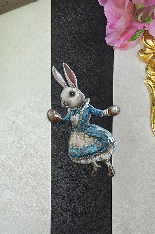 Once Upon A Time Follies Brooch