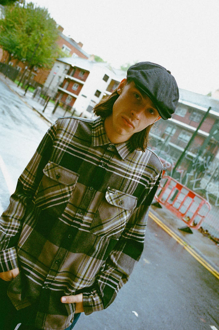 Unisex Brood Newsboy Cap in the color Black - Men's Lifestyle image