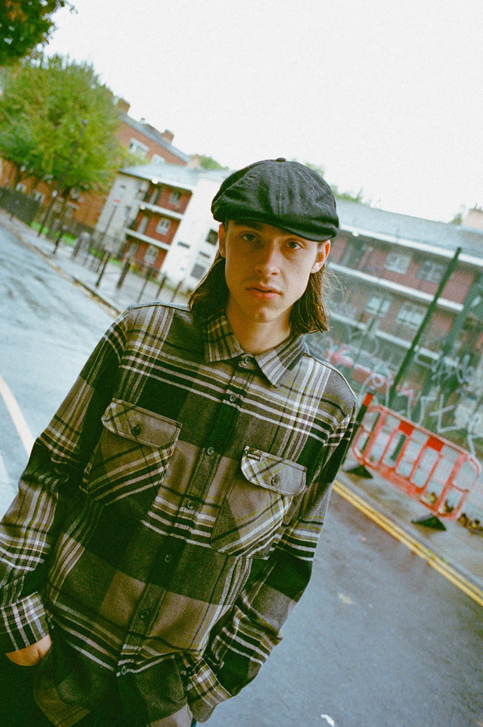 Unisex Brood Newsboy Cap in the color Black - Men's Lifestyle image