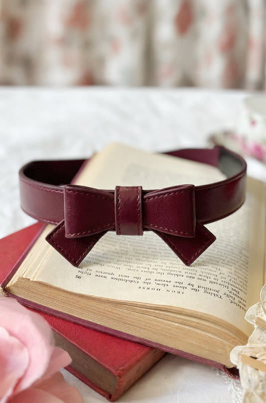 Pretty Kitty Follies Bow Belt (Burgundy)