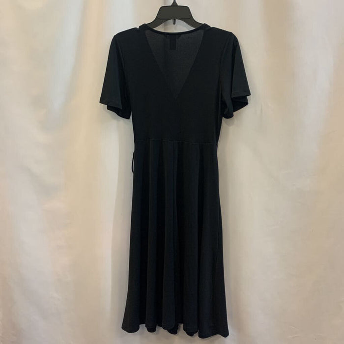 Dress: Short Sleeve Wrap Top Ankle Length