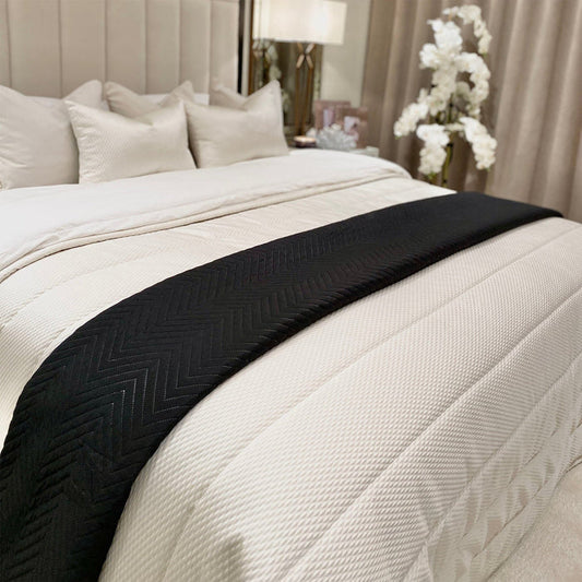 Hugo Black Quilted Bedspread Bedding