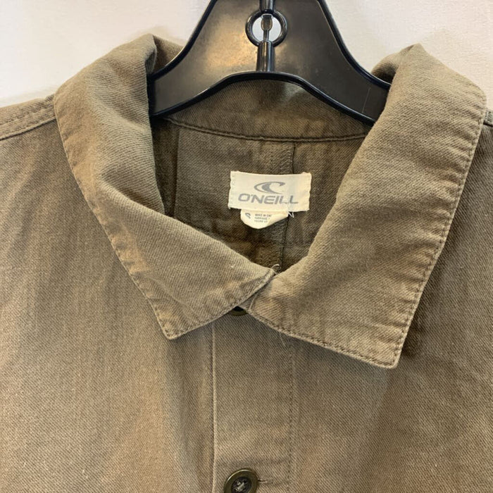 Jacket: Collar Button Cargo Pockets