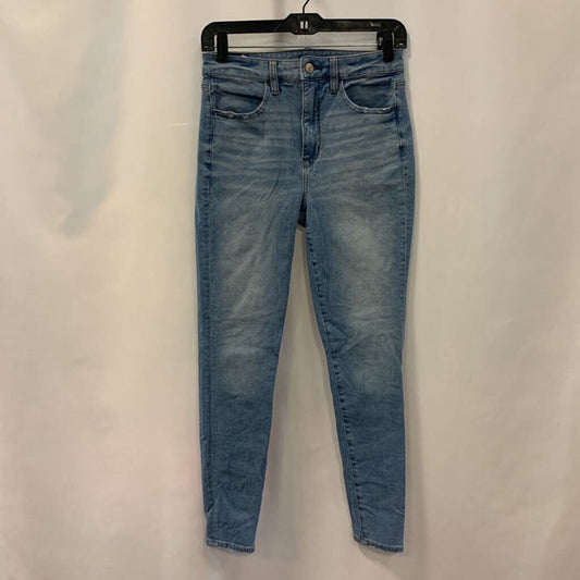 Pants: Light Wash Skinny Jeans