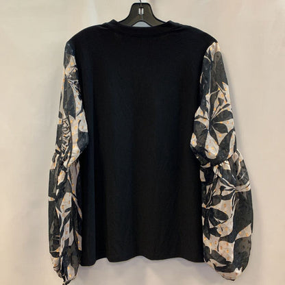 Shirt: Italia Knit Printed Sleeve with Gold Stitching