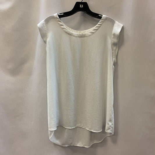 Shirt: Scoop Neck Tank Top