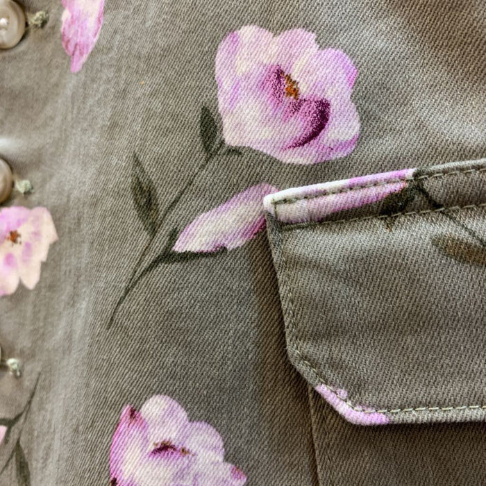 Skirt: NWT floral pattern