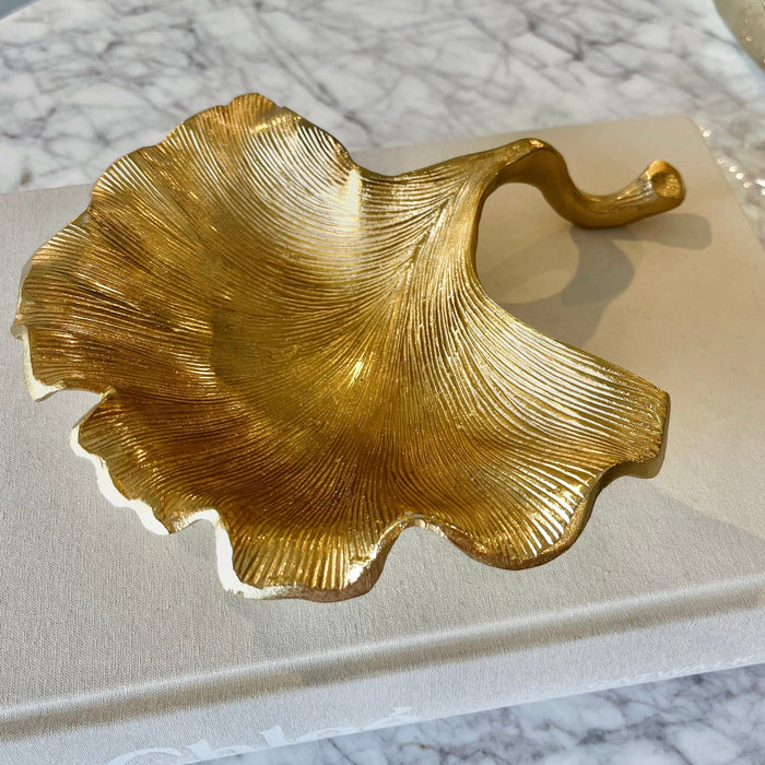 Torte Gold Decorative Gingko Leaf Dish Accessories