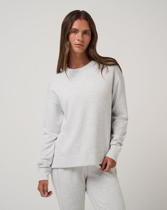 TravisMathew Women's Skyloft Soft Crew Apparel TravisMathew Heather Light Grey XSmall