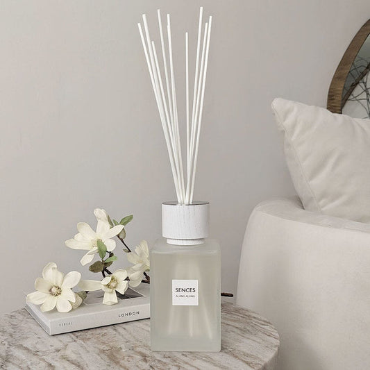 White Alang Alang Reed Diffuser Candle